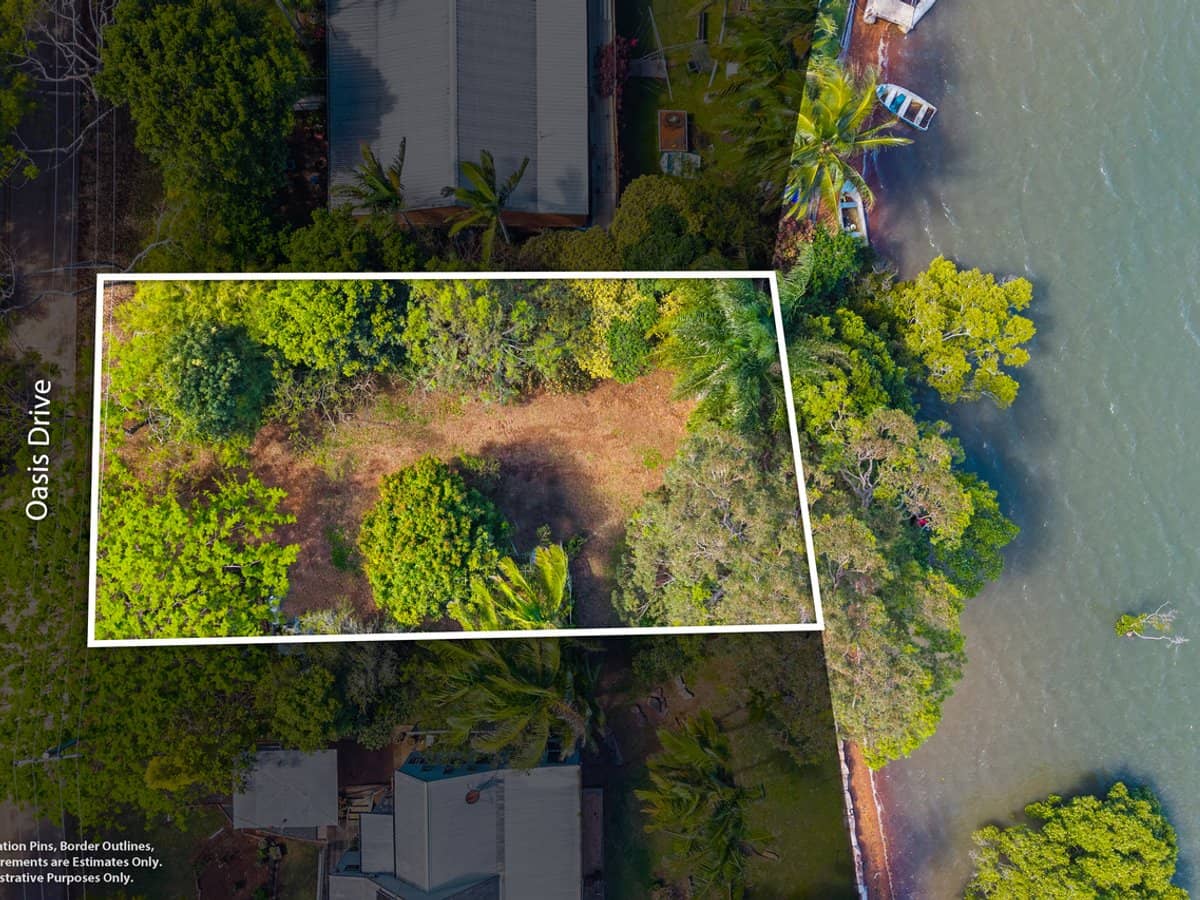 18 Oasis Drive, RUSSELL ISLAND - Thumbnail 2