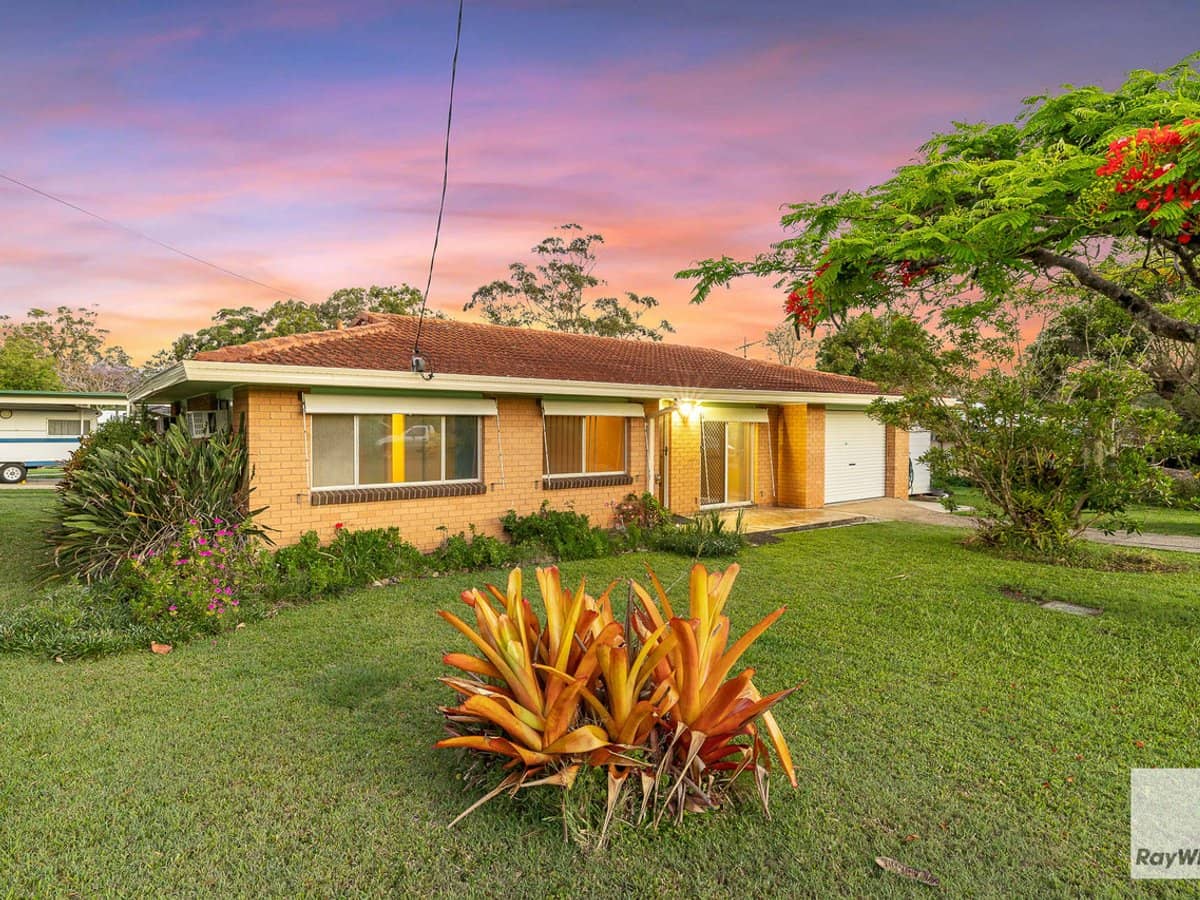 7 Lisa Street, REDLAND BAY - Thumbnail 1