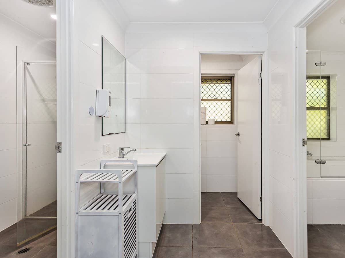 3 Mark Way, MUDGEERABA - Thumbnail 14