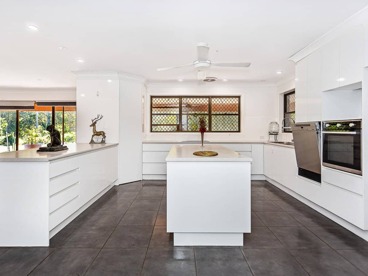 3 Mark Way, MUDGEERABA - Thumbnail 10