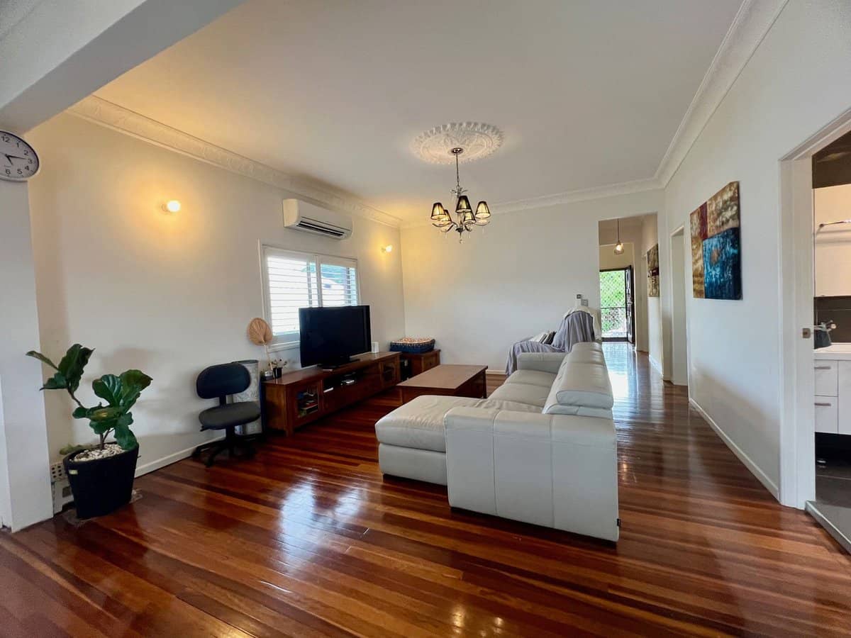 15 Denman Street, Greenslopes - Thumbnail 3