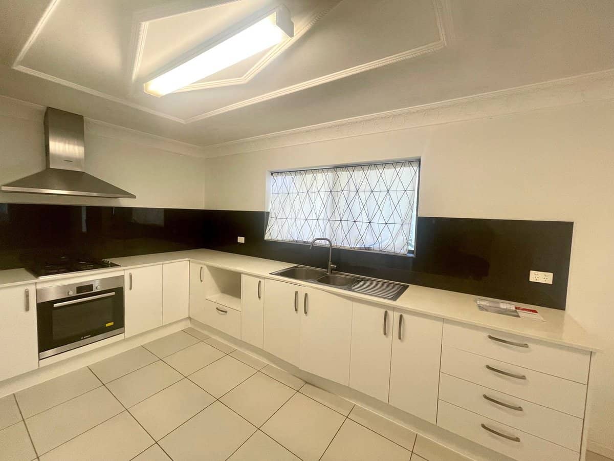 15 Denman Street, Greenslopes - Thumbnail 8