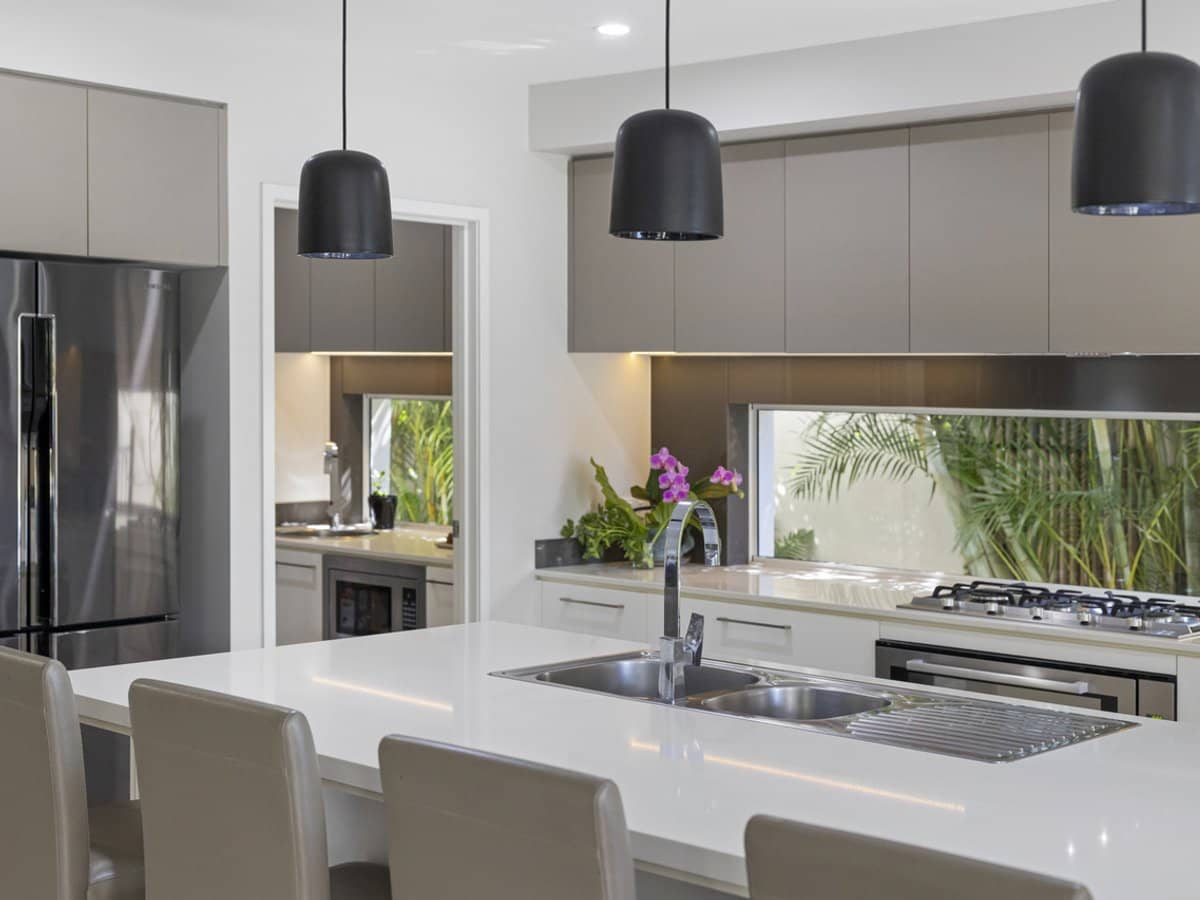 921 Medinah Avenue, ROBINA - Thumbnail 12