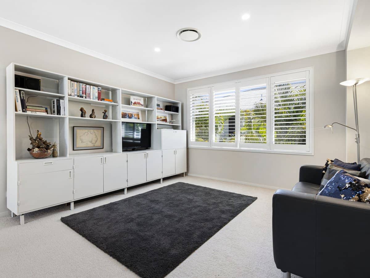 921 Medinah Avenue, ROBINA - Thumbnail 28