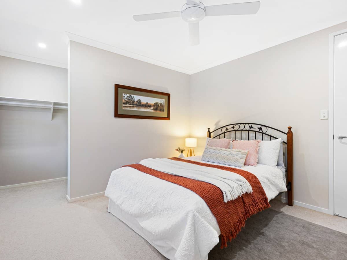 921 Medinah Avenue, ROBINA - Thumbnail 29