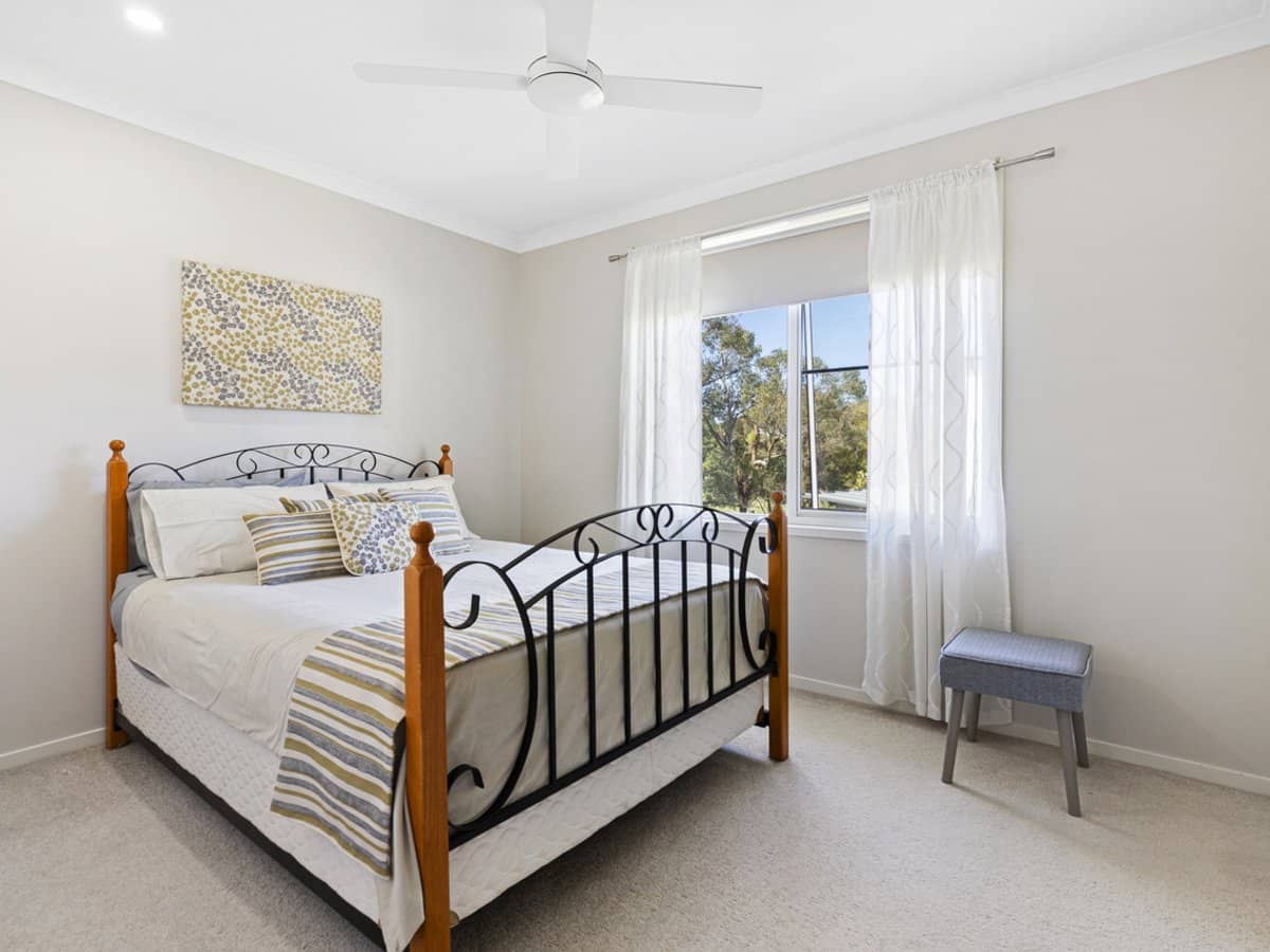 921 Medinah Avenue, ROBINA - Thumbnail 30