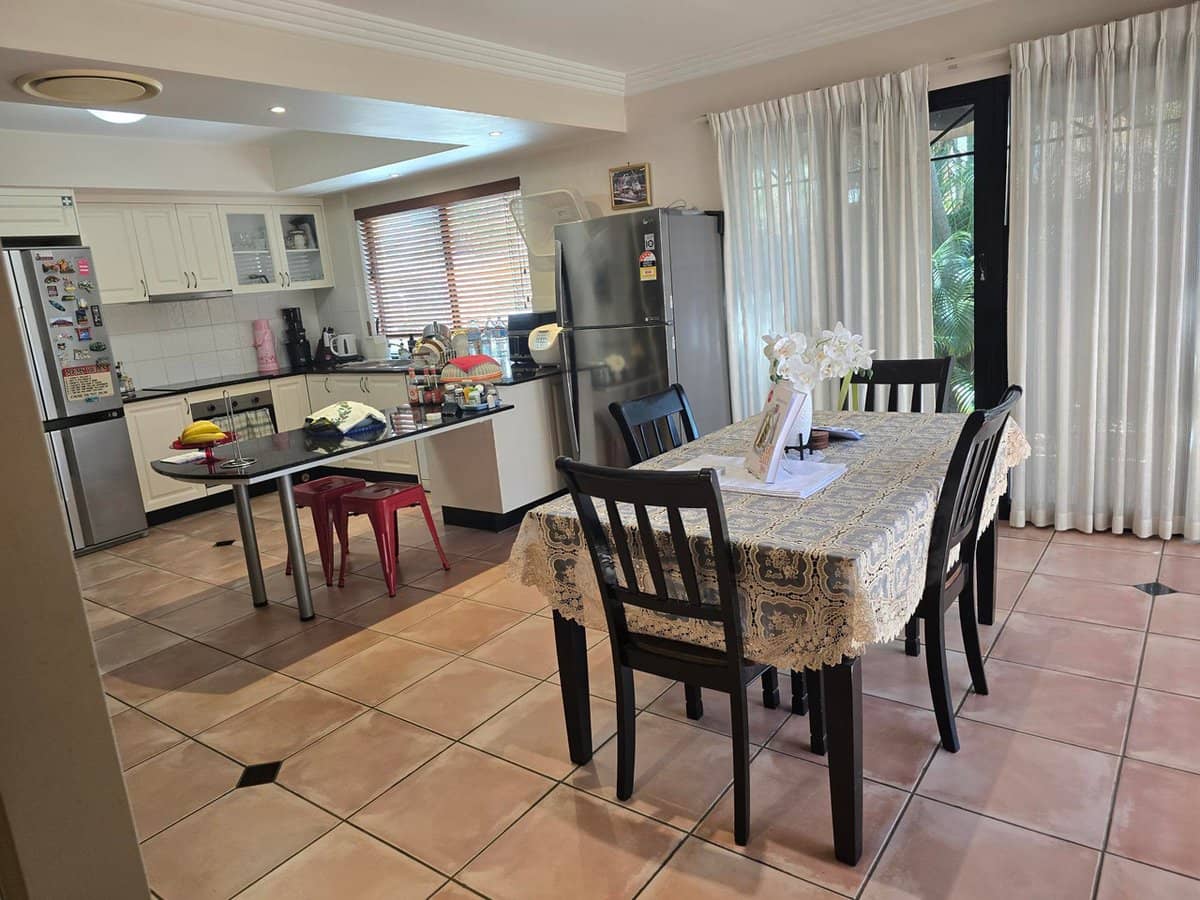 24 Radan Street, SUNNYBANK HILLS - Thumbnail 4