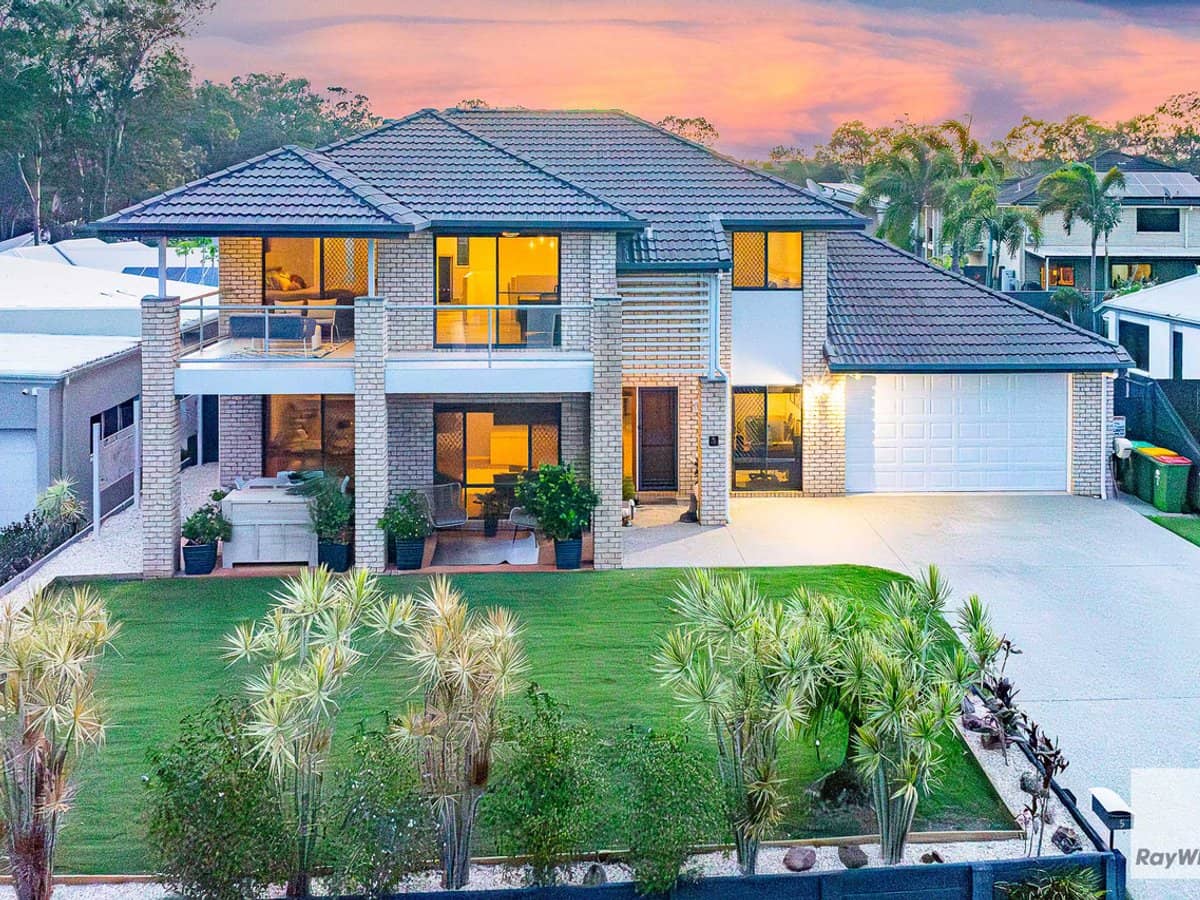 5 Sandy Cove Place, REDLAND BAY - Thumbnail 1