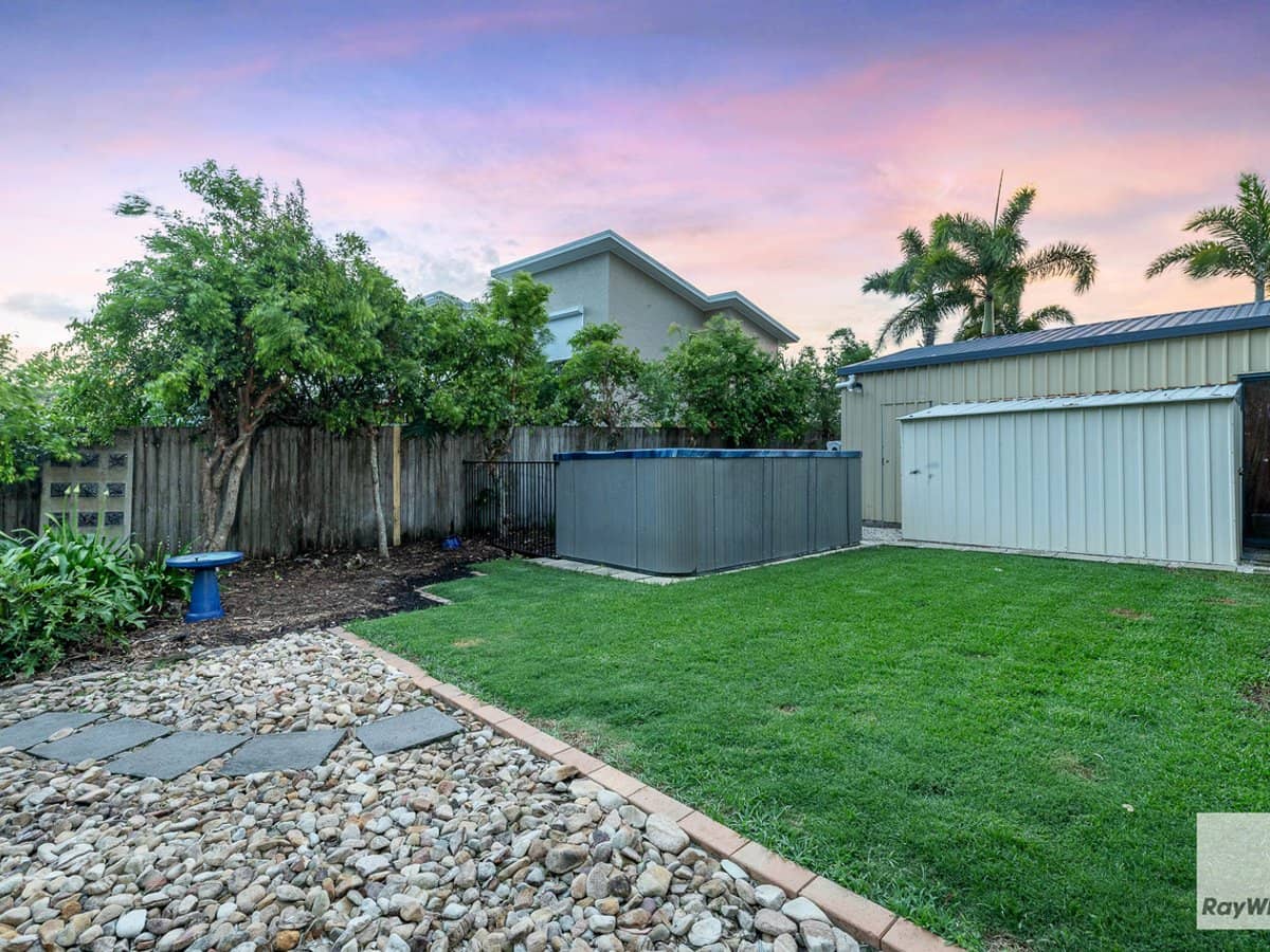 5 Sandy Cove Place, REDLAND BAY - Thumbnail 27