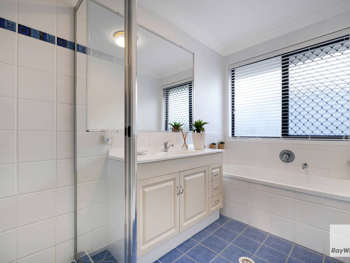 3 Turquoise Street, REDLAND BAY - Thumbnail 14