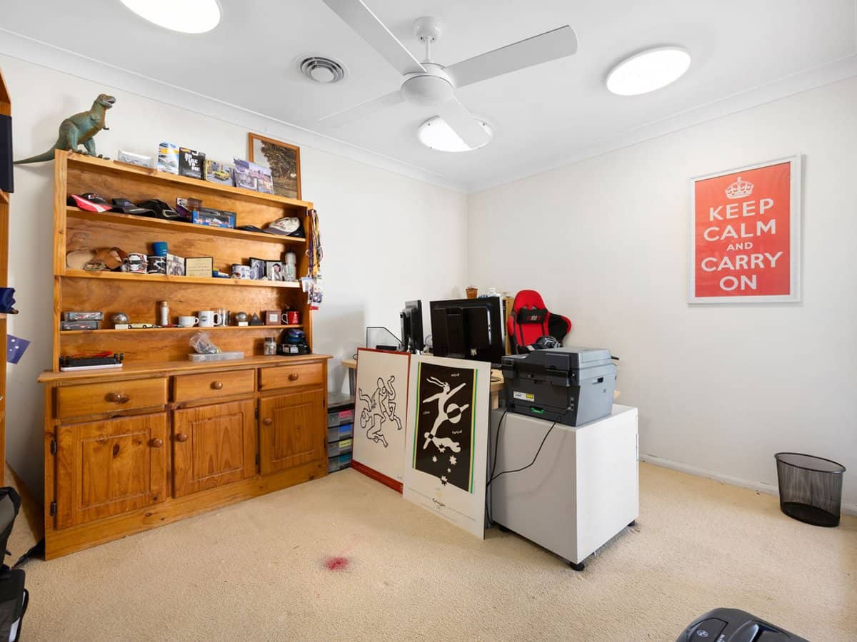 6 Bulolo Avenue, Runaway Bay - Thumbnail 14