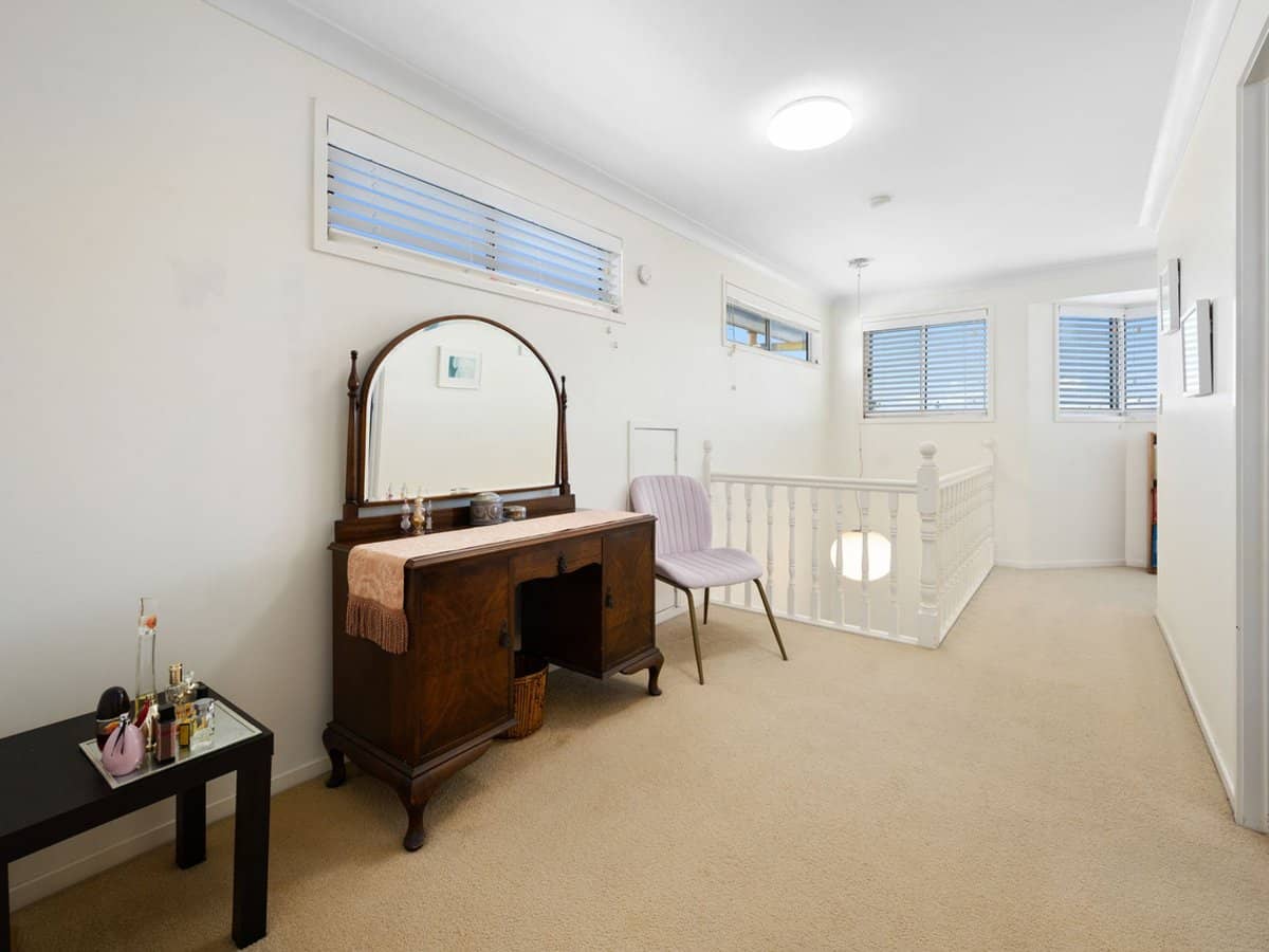 6 Bulolo Avenue, Runaway Bay - Thumbnail 21