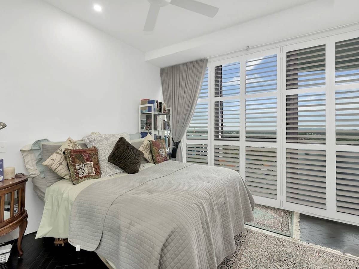 360 Marine Parade, Labrador - Thumbnail 11