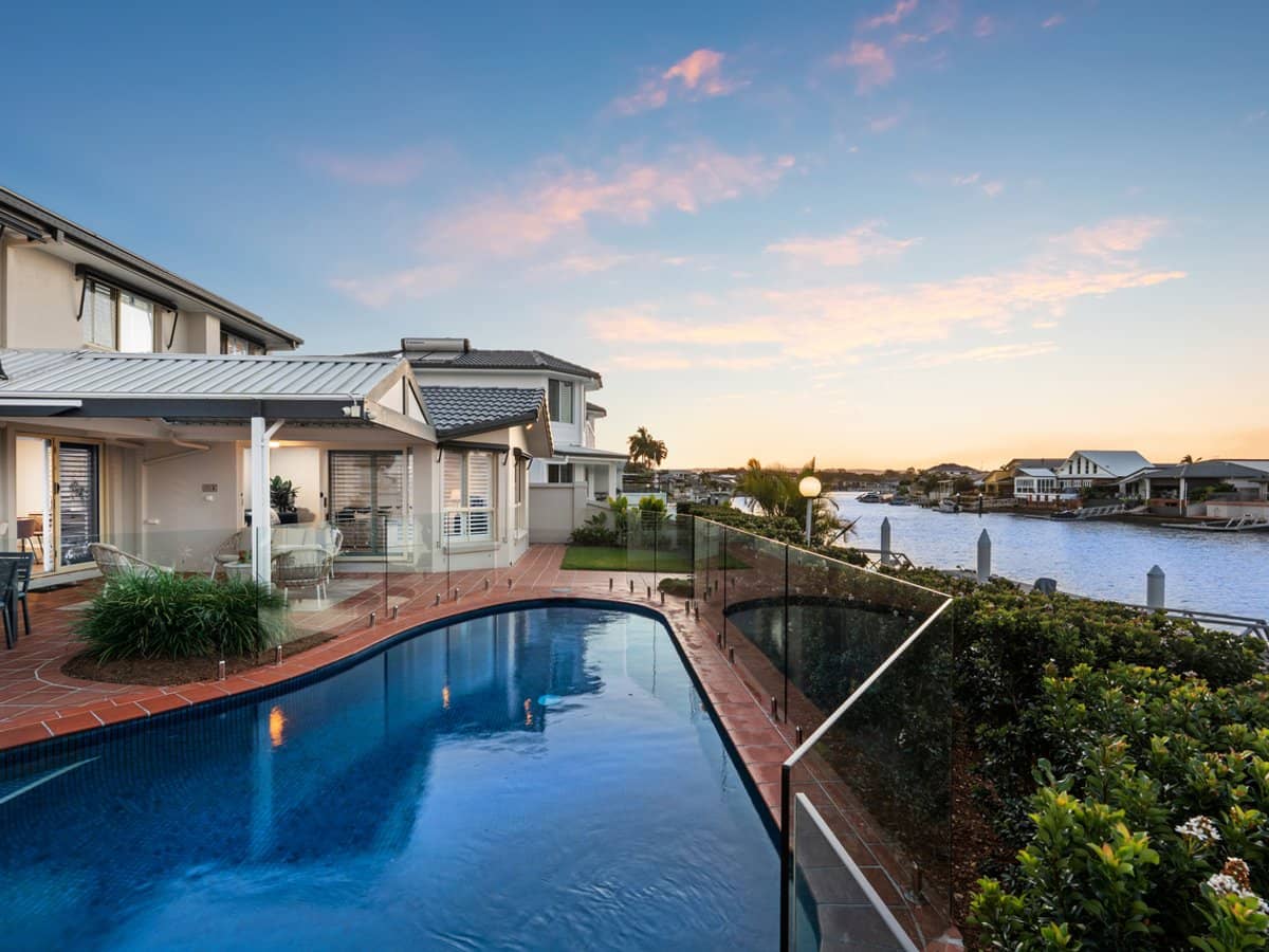 29 Limetree Parade, RUNAWAY BAY - Thumbnail 1