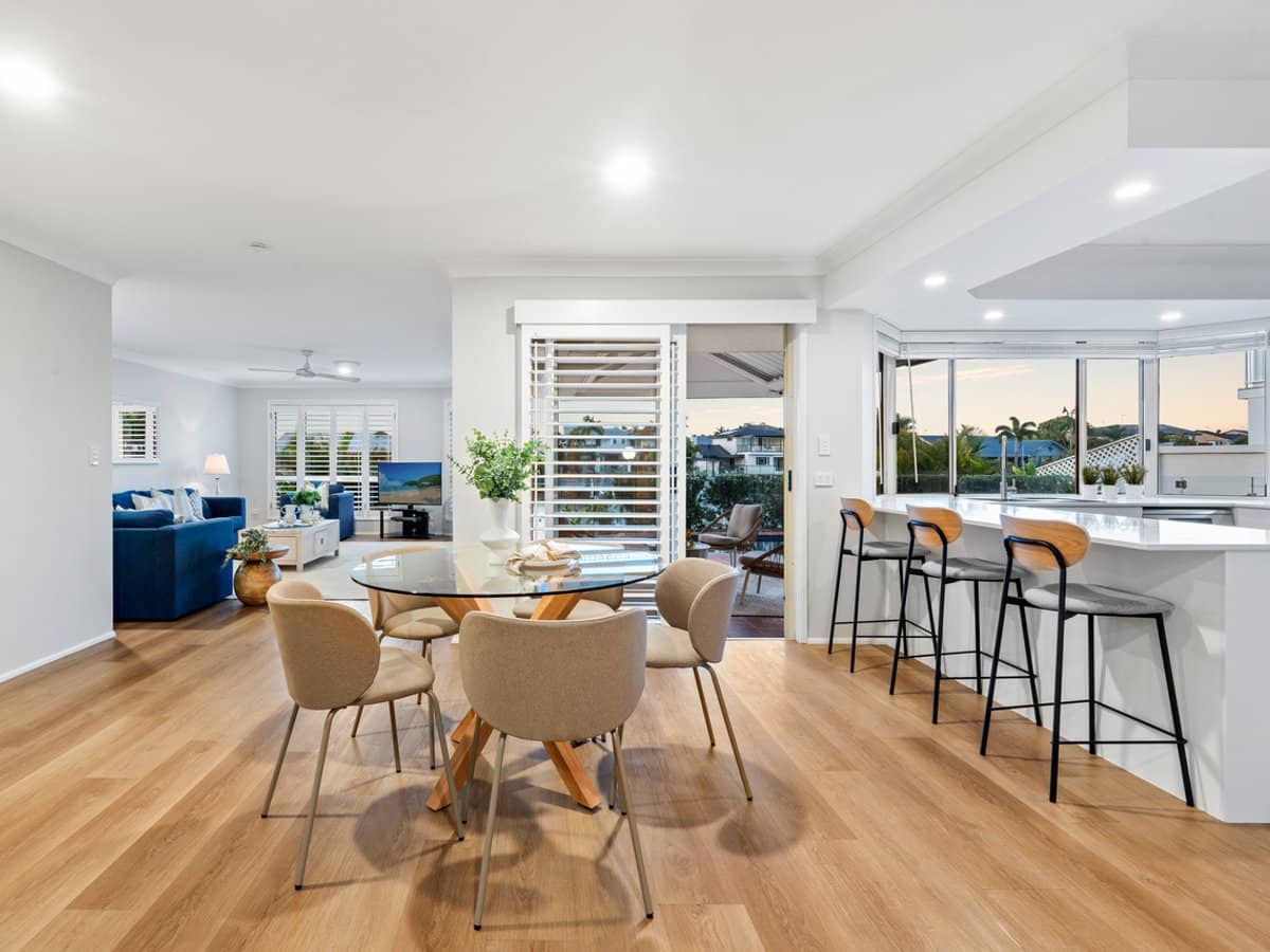 29 Limetree Parade, RUNAWAY BAY - Thumbnail 5