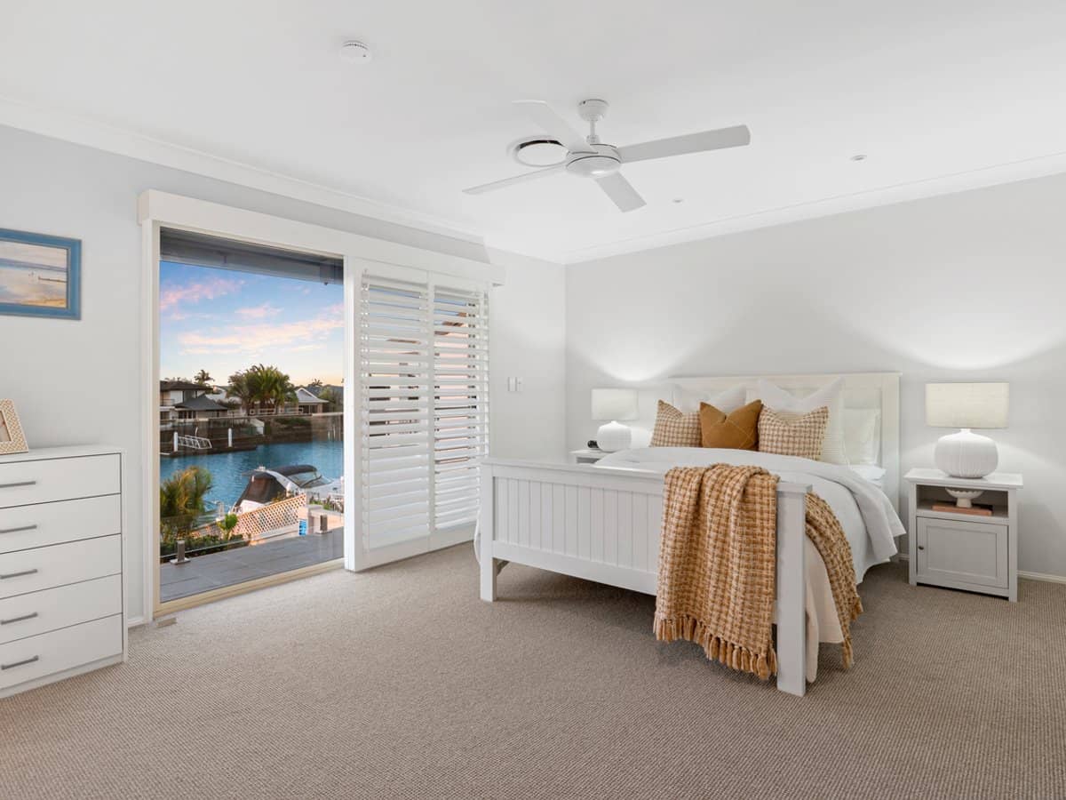 29 Limetree Parade, RUNAWAY BAY - Thumbnail 23