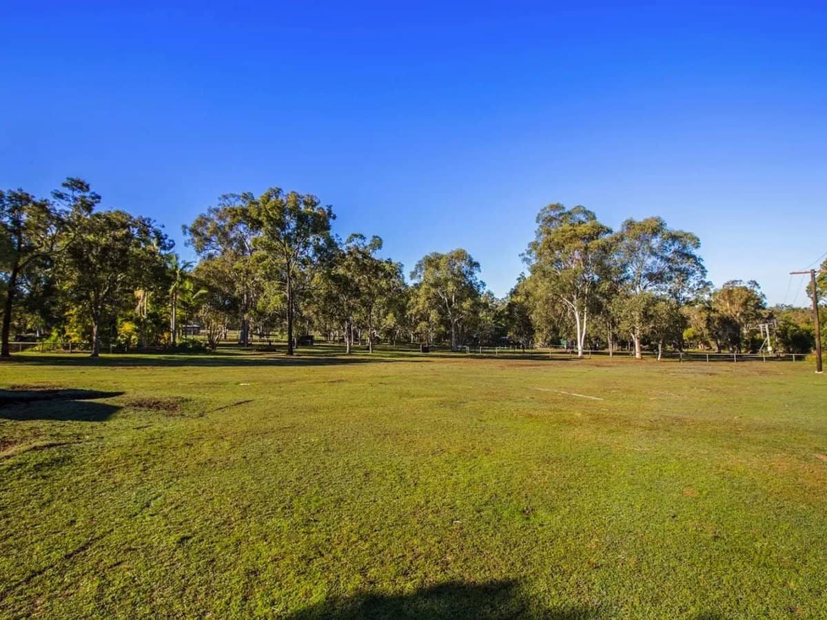 192 Beaumont Road, PARK RIDGE - Thumbnail 1