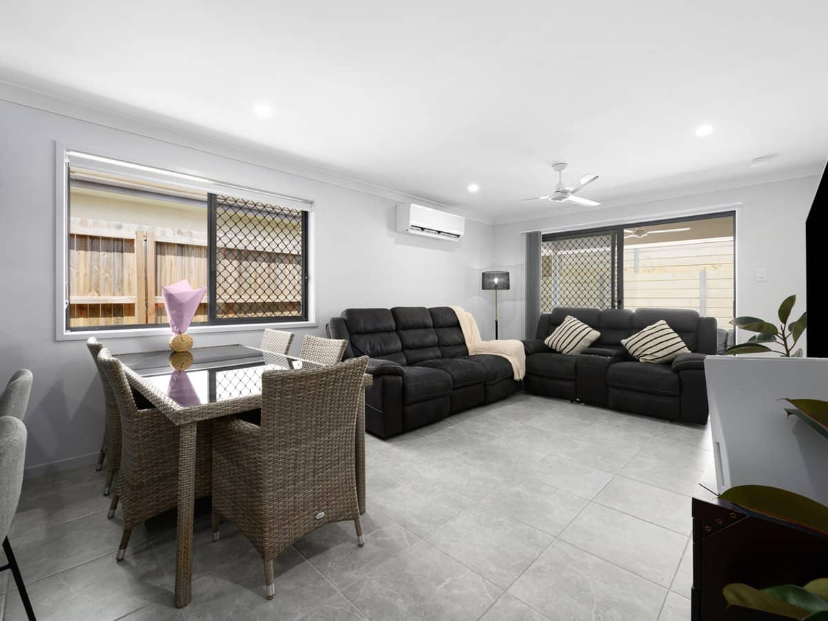 44 Talpa Street, COOMERA - Thumbnail 5