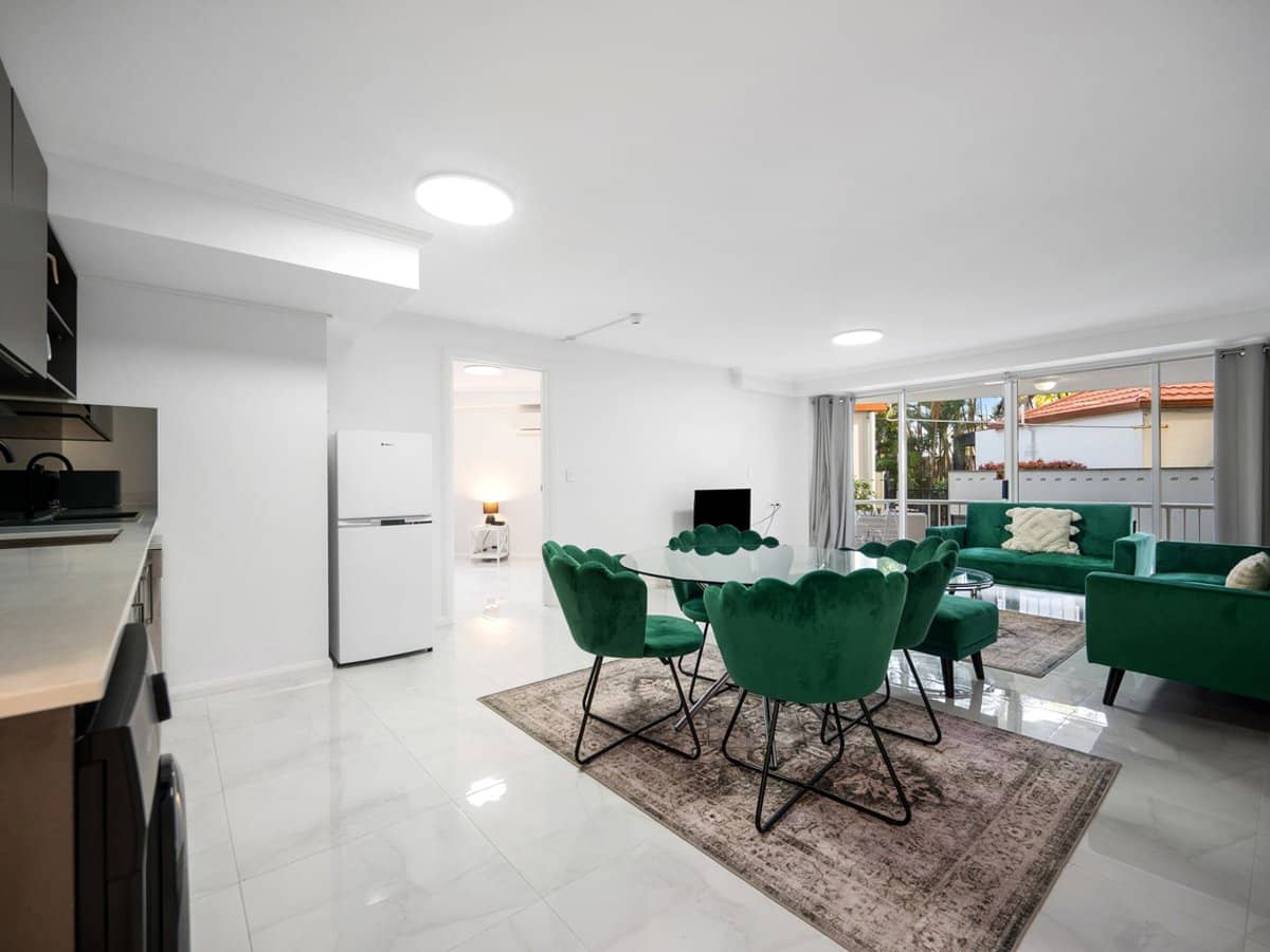 140-144 Ferny Avenue, Surfers Paradise - Thumbnail 6