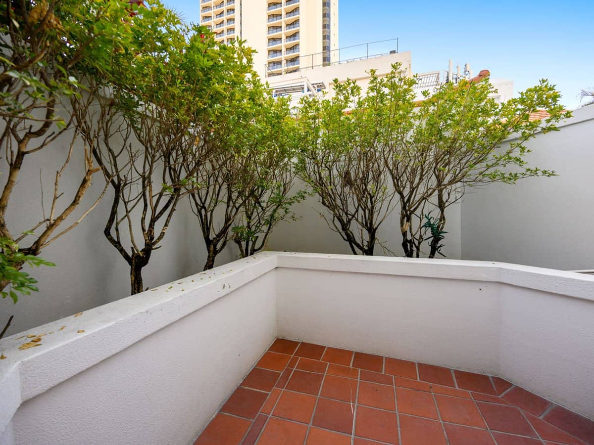 140-144 Ferny Avenue, Surfers Paradise - Thumbnail 14
