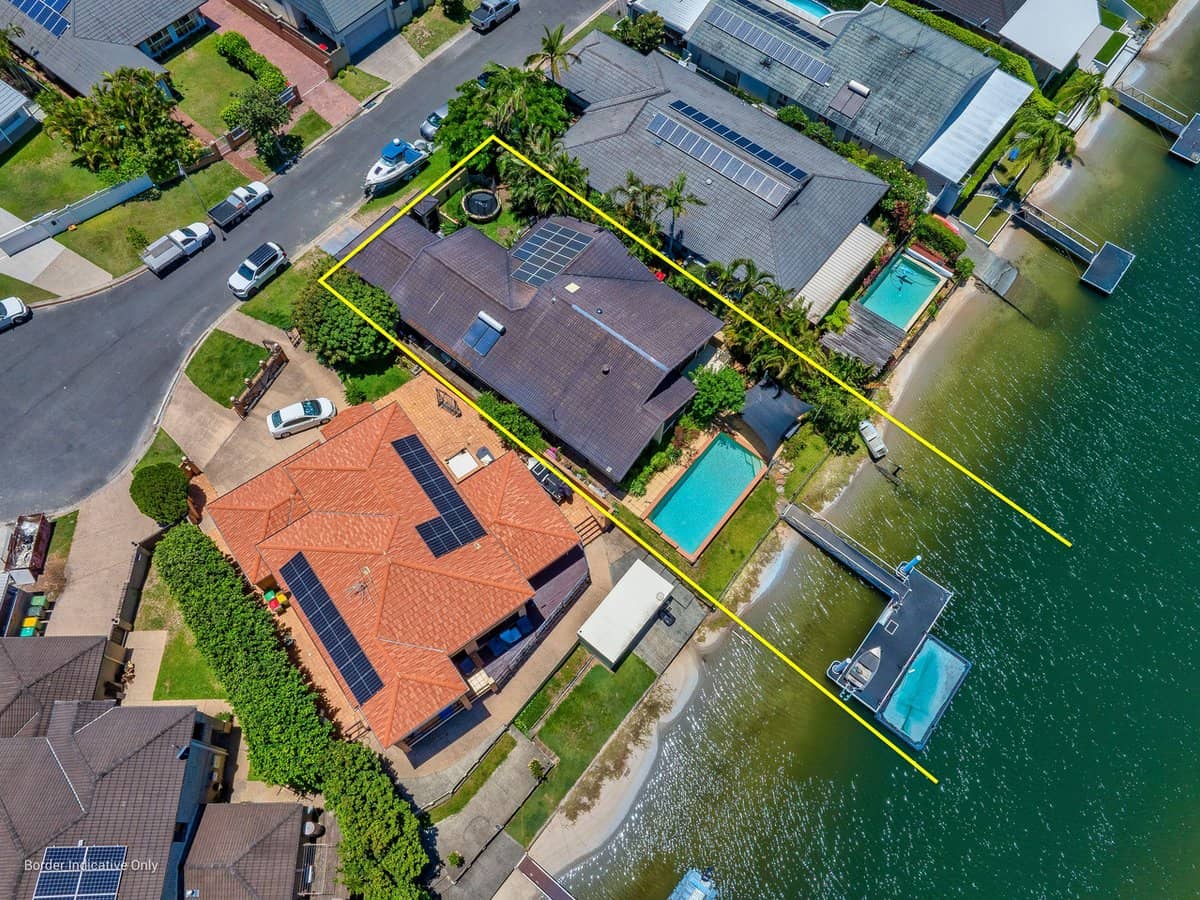 20 Peter Blondell Drive, MERMAID WATERS - Thumbnail 6