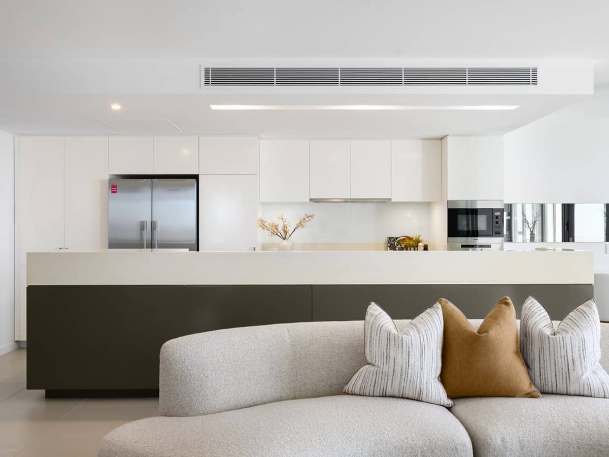 2306/323 Bayview Street, HOLLYWELL - Thumbnail 3