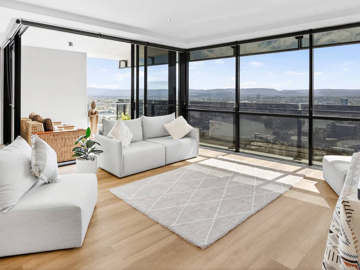 9 Ferny Avenue, Surfers Paradise - Thumbnail 6