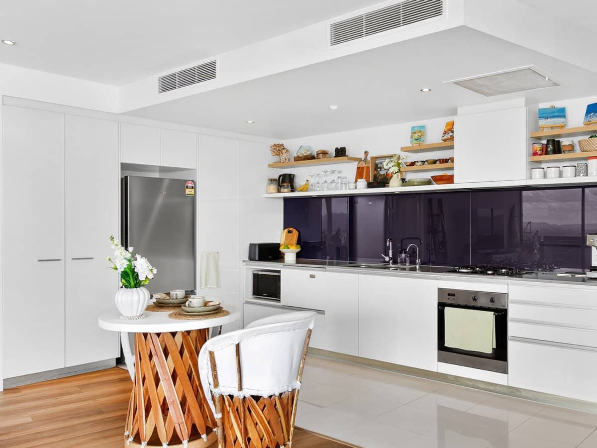 9 Ferny Avenue, Surfers Paradise - Thumbnail 13