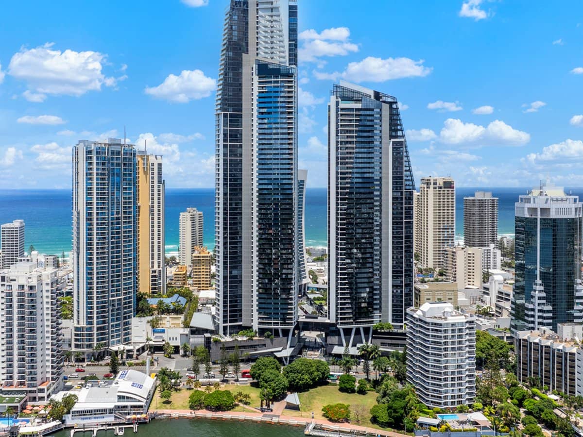 9 Ferny Avenue, Surfers Paradise - Thumbnail 25