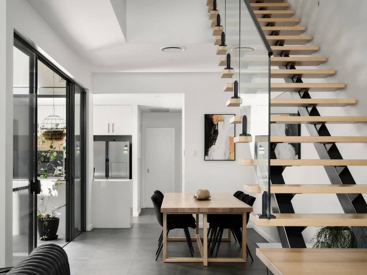 19 River Vista Way, Paradise Point - Thumbnail 2