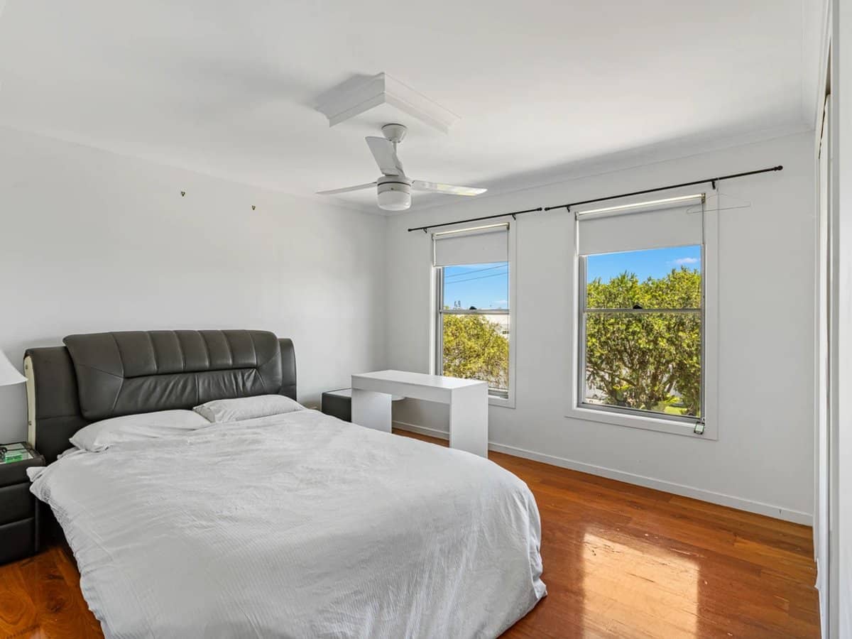 3 Fourth Avenue, LABRADOR - Thumbnail 4