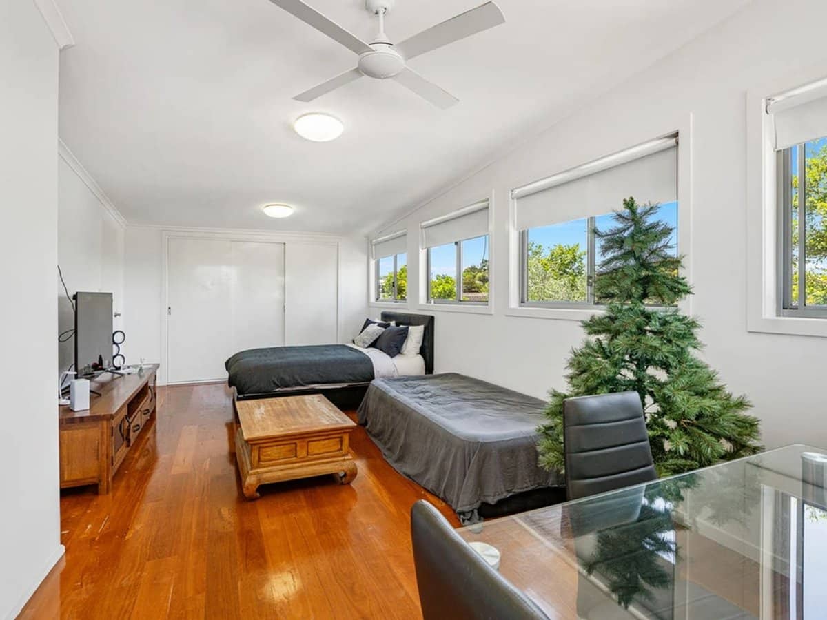 3 Fourth Avenue, LABRADOR - Thumbnail 10