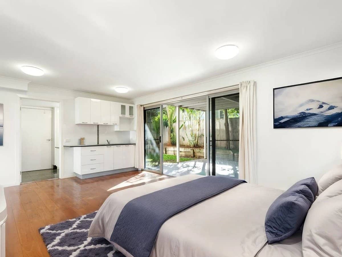 3 Fourth Avenue, LABRADOR - Thumbnail 6