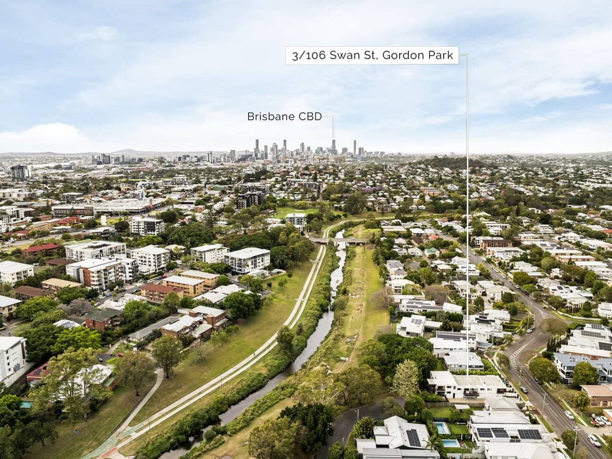 106 Swan Street, GORDON PARK - Thumbnail 4