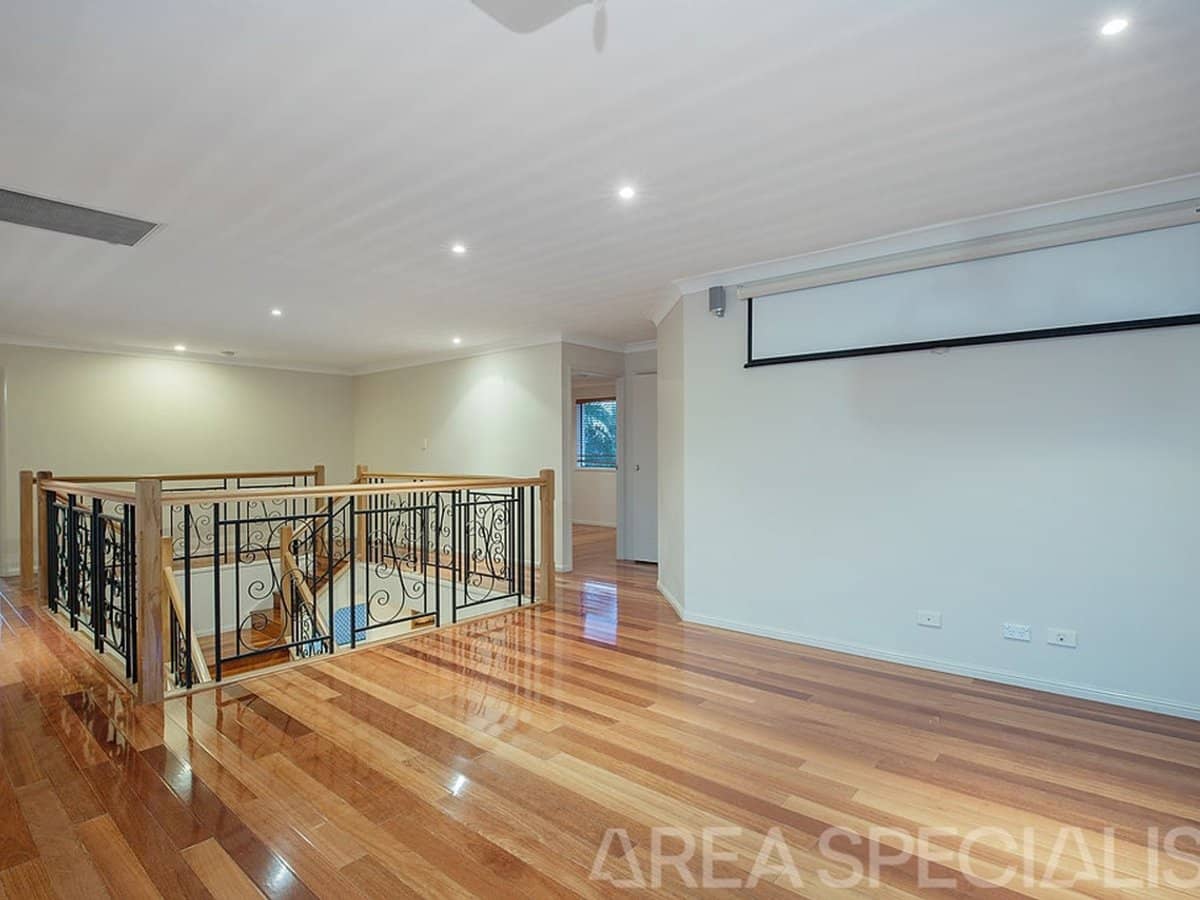 26 Sabrina Avenue, HELENSVALE - Thumbnail 17