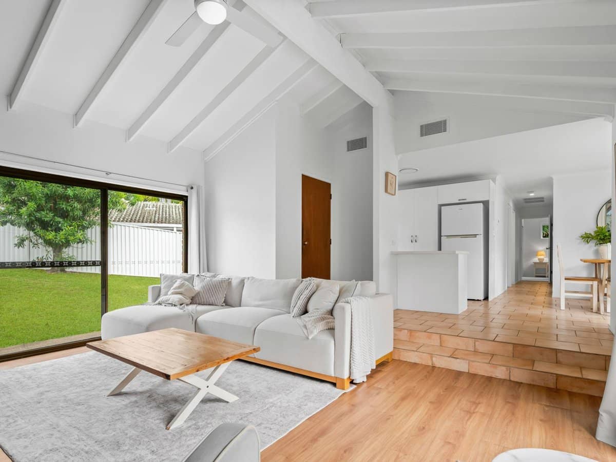 19 Whitian Drive, CARRARA - Thumbnail 7