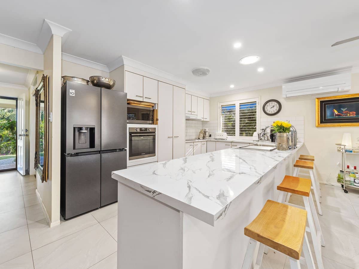 10 Cassiopeia Place, Wynnum - Thumbnail 1