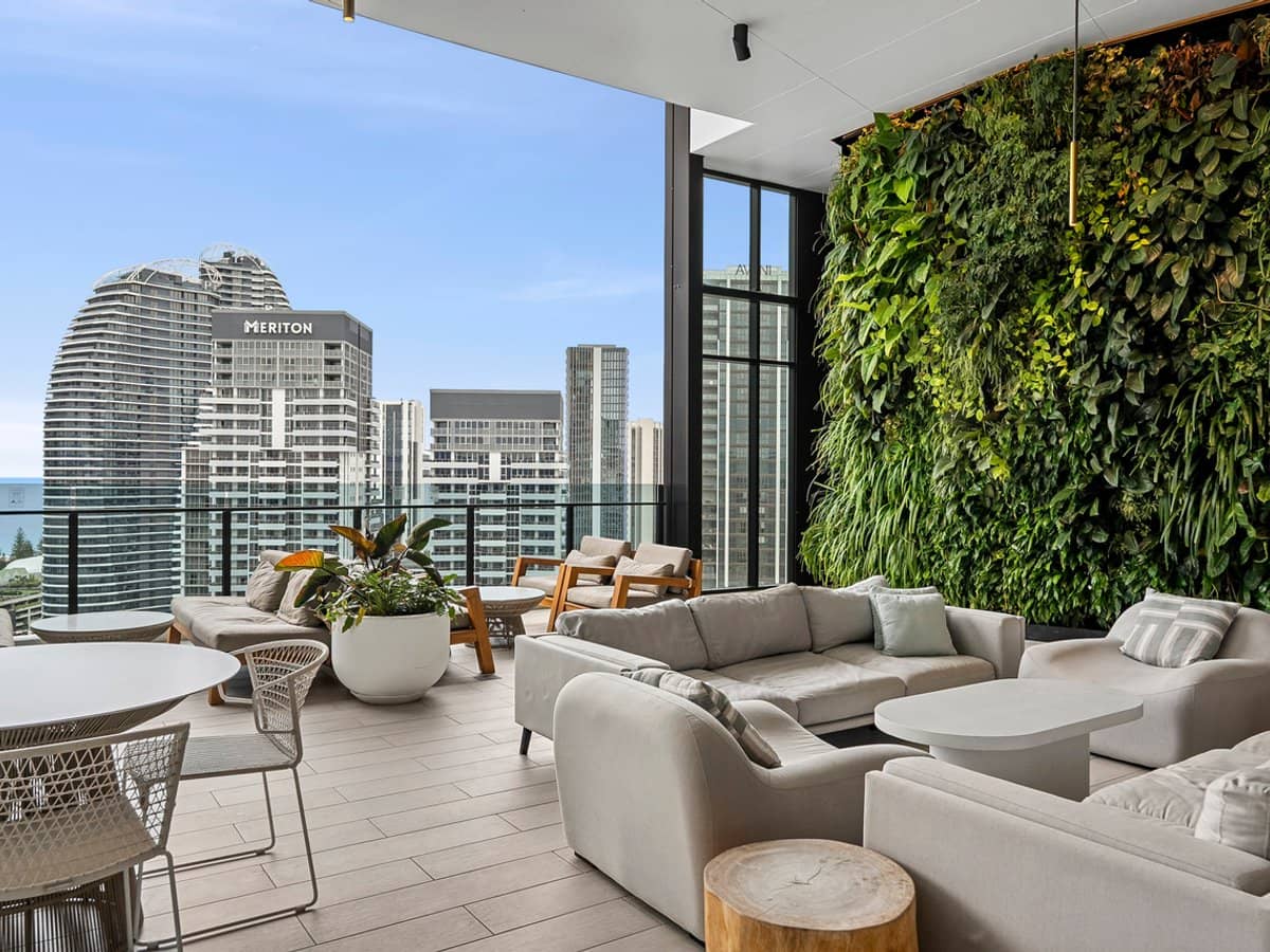 5 The Darling Avenue, BROADBEACH - Thumbnail 18