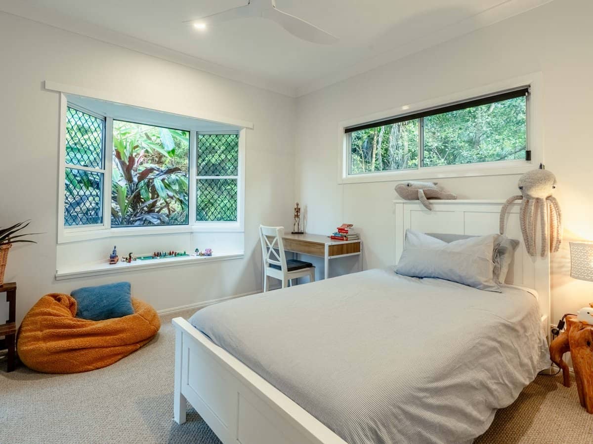 22 Illawarra Court, TUGUN - Thumbnail 12