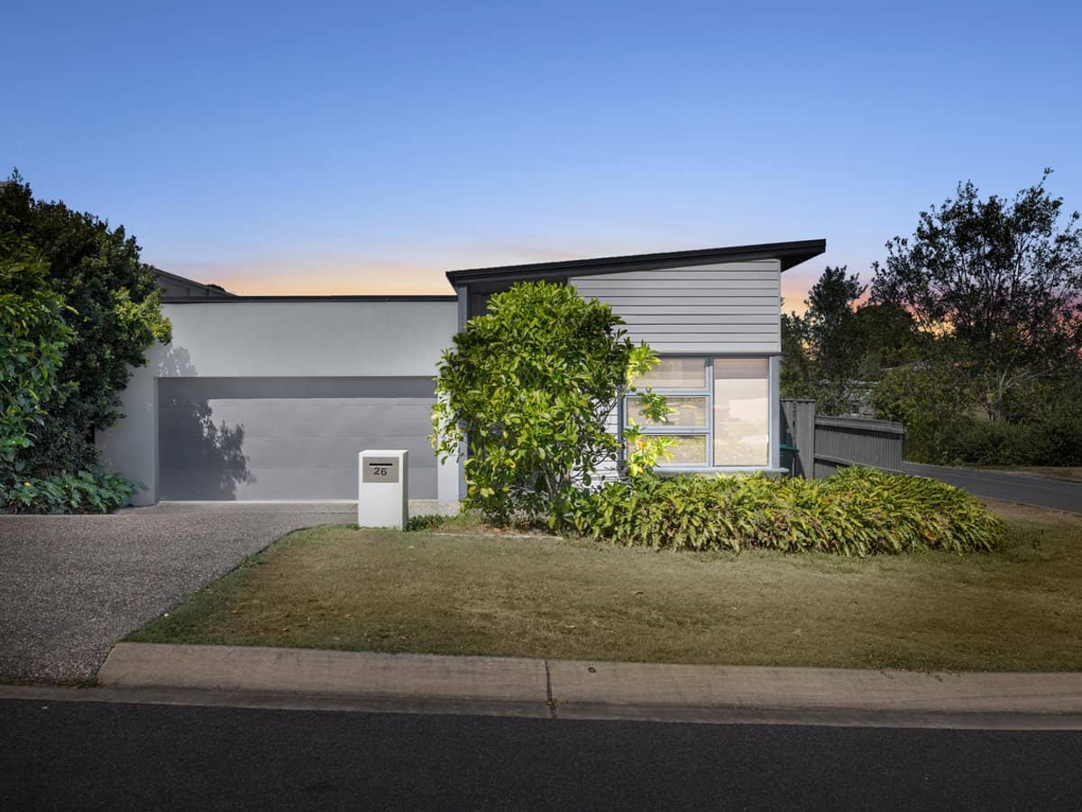 26 Pelion Street, BRIDGEMAN DOWNS - Thumbnail 3