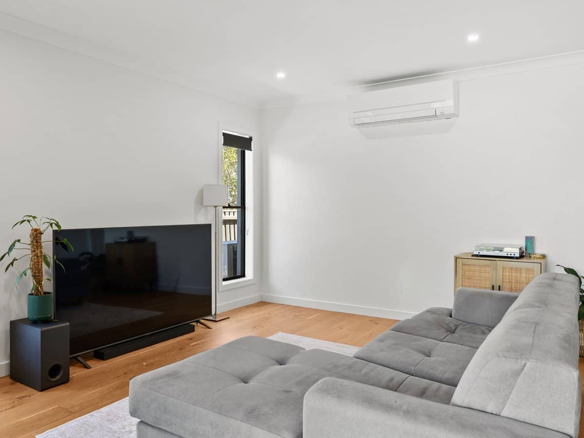 26 Pelion Street, BRIDGEMAN DOWNS - Thumbnail 5