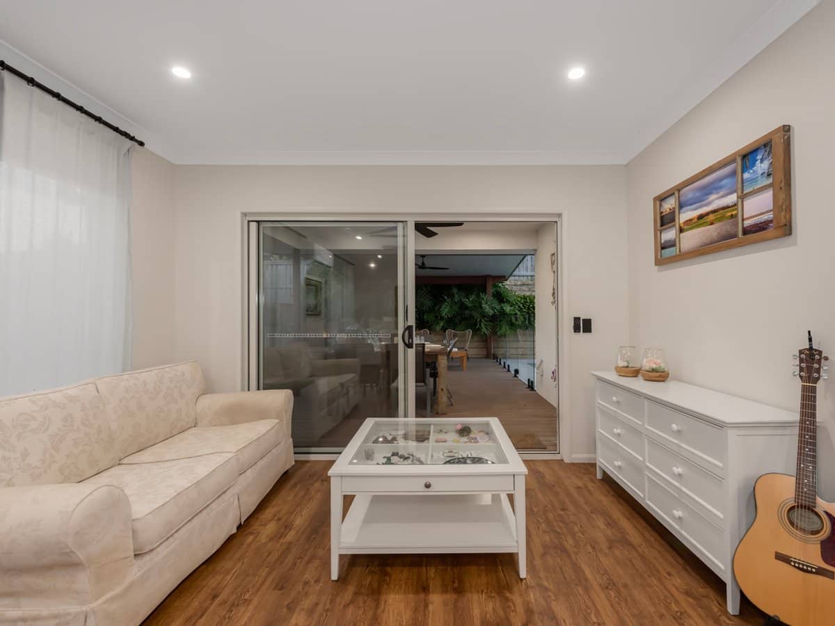 73 Girtin Circuit, PIMPAMA - Thumbnail 6