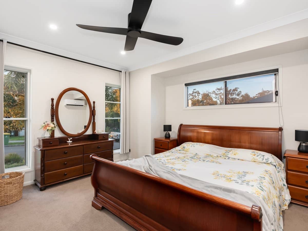 73 Girtin Circuit, PIMPAMA - Thumbnail 8