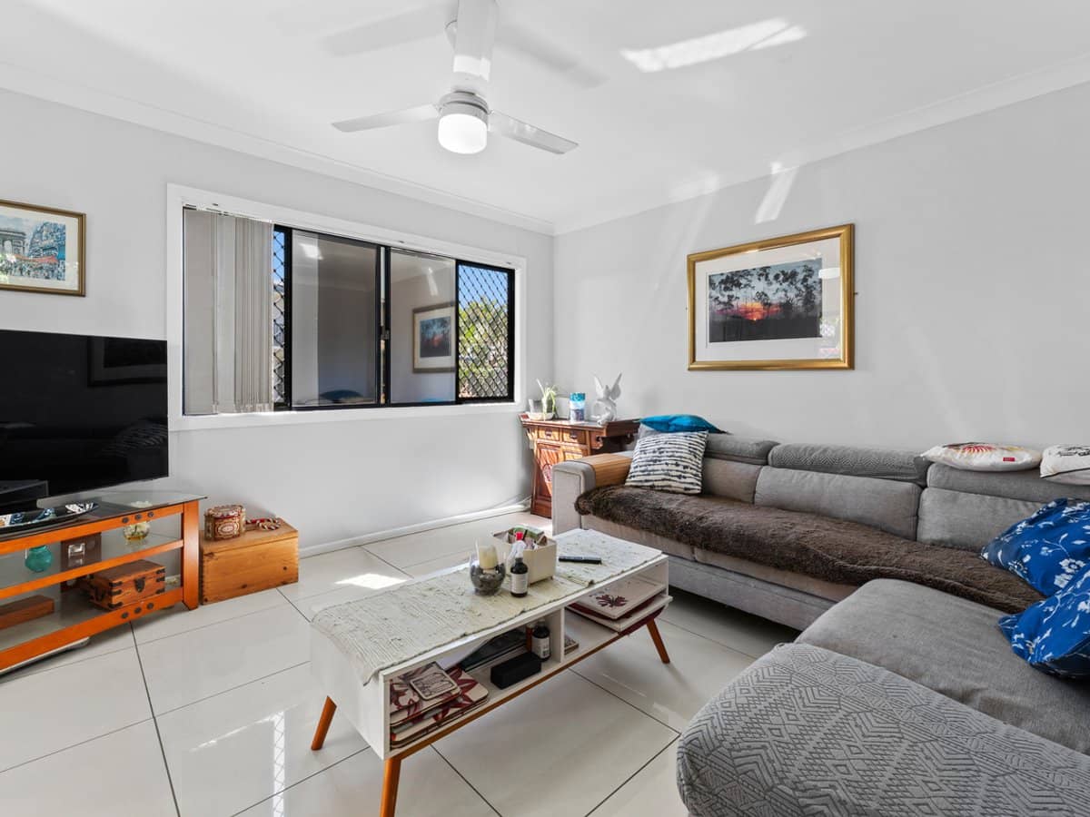 116-128 Webster Road, DECEPTION BAY - Thumbnail 3