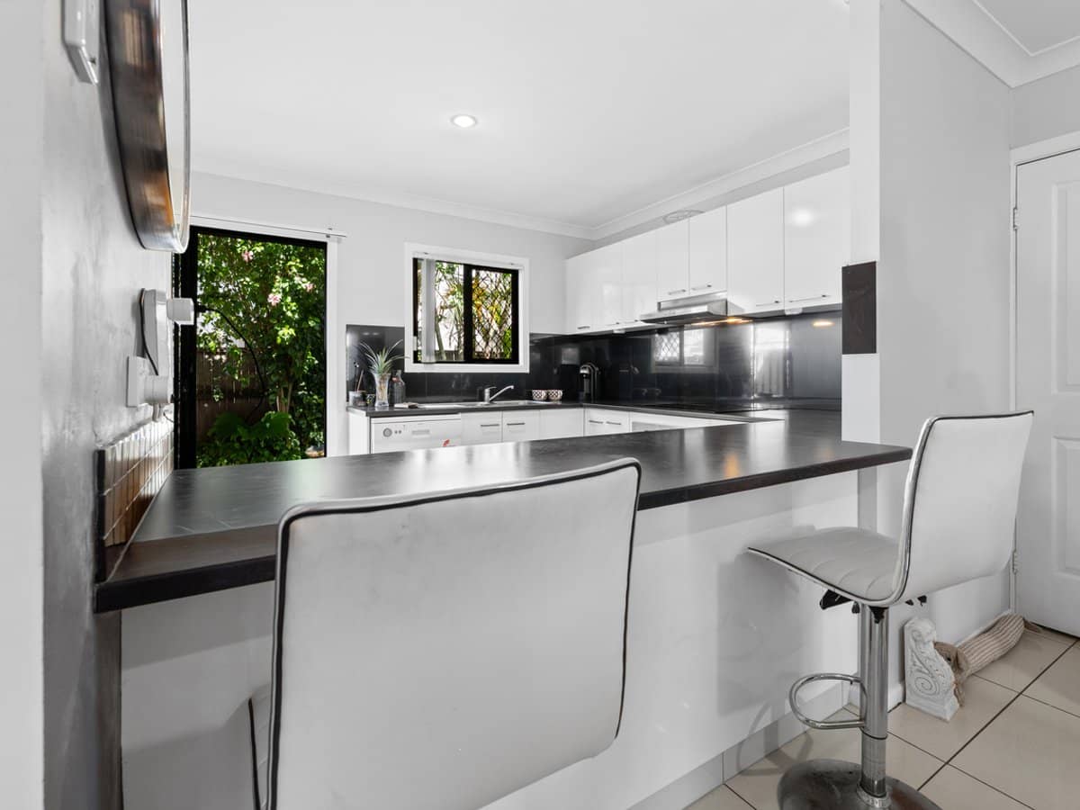 116-128 Webster Road, DECEPTION BAY - Thumbnail 5