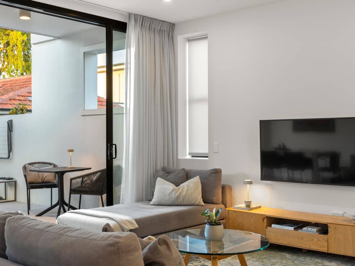 33 Oxford Terrace, TARINGA - Thumbnail 4