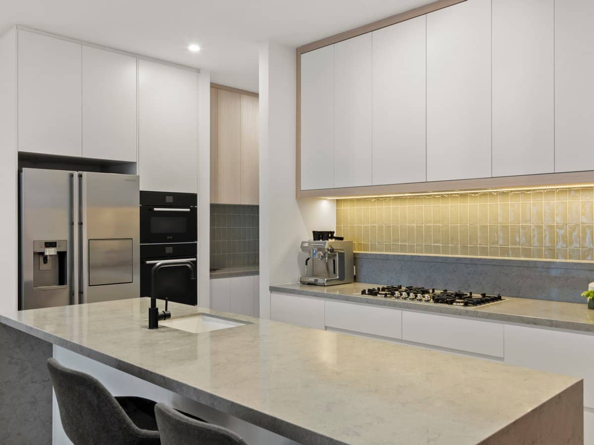 33 Oxford Terrace, TARINGA - Thumbnail 6