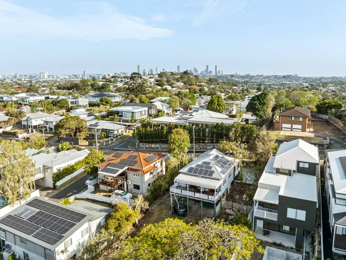 291 Days Road, GRANGE - Thumbnail 32