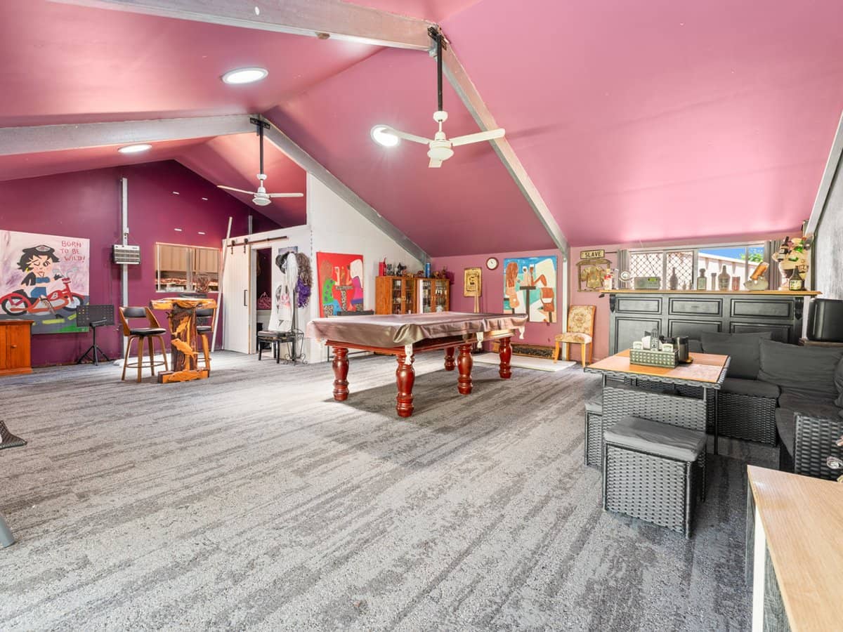 9 Cresthaven Drive, MORAYFIELD - Thumbnail 19