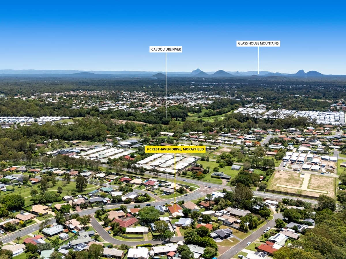 9 Cresthaven Drive, MORAYFIELD - Thumbnail 25